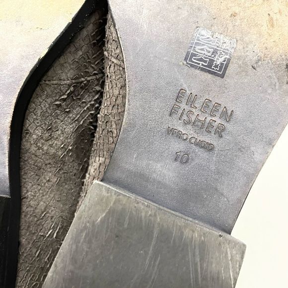 Eileen Fisher Dove Grey Snake Skin Ankle Boots Booties Women's Size 10 - Picture 6 of 7